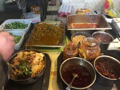 -红鼻子桂林米粉(金唐新光界店)
