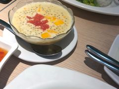 -佰搭果·广式茶餐厅(西华路店)