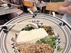 -蜗牛小馆醉乡民谣云南菜(惠新西里店)