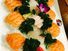 -青瓦餐厅·生鱼片·韩园烤肉(西塔店)