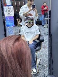 -藤野造型专业烫染接发