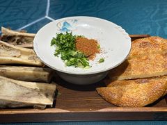 -乡村馕坑肉·烧烤·新疆菜·本地人更爱吃(阿勒泰首店)