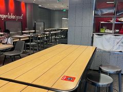 -肯德基(盘龙奥莱店)