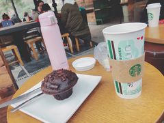 -星巴克臻选(成都来福士店)