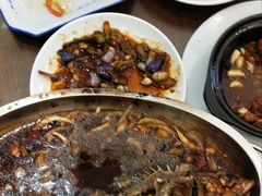 -临街徽菜馆·正宗黄山味