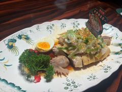 始创葱油淋鸡-粤·向群饭店(麓景路店)