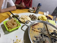 -储奇门鳝鱼火锅(总店)