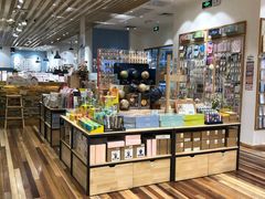 -猫的天空之城概念书店(印象城购物中心店)