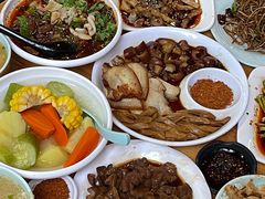 -朱大嘴肥肠血旺(福字街店)