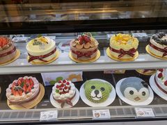 -花花卷卷·鲜食蛋糕(静安久光百货店)