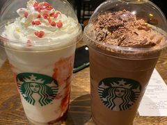 -星巴克臻选(南京金茂览秀城店)