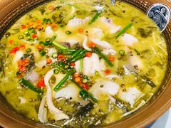 -巴渝菜舍曾氏麻辣风(霸州店)