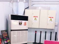 -嘿哟动霸CHUA·新潮玩运动娱乐中心·蹦床滑冰团建乐园