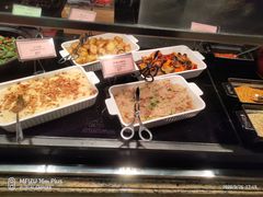 -咖啡苑自助餐厅·中国大饭店