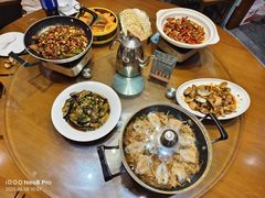 -钵家大院·地道湖北菜(江夏·大花岭店)