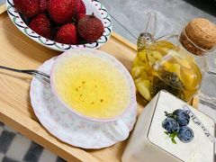 -AHAVA·Fang Baking Studio