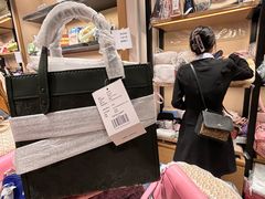 -COACH蔻驰(恒隆广场店)