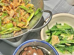 辣椒炒黑猪肉-彭耕记猪油炒小菜(吉联mall店)