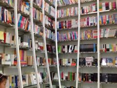 iphone_upload_pic-钟书阁(松江泰晤士小镇店)