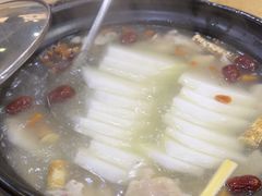 -濠轩阁特色生蚝火锅(水湾路店)