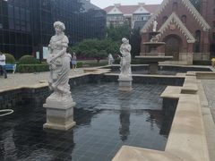 -俏江南天津时尚曲艺主题餐厅(马场道店)