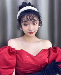 点击看大图 -爱伊人婚纱礼服美妆馆