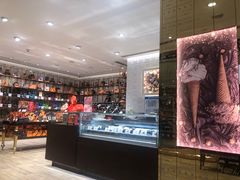 -VENCHI 闻绮(北京国贸商城店)