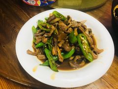 青椒炒猪肚-裸心园农庄
