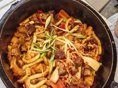 德枭大杂烩炕羊排-清真.德枭炕肉店.青海菜(大新街夜市店)