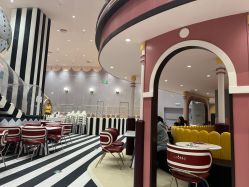 -奈尔宝家庭中心·亲子餐厅(鄞州万达店)