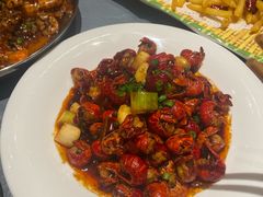 -肥肥虾庄·金牌油焖大虾(杨园滨江时代walk店)