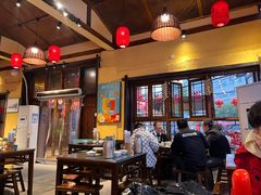 -富正毅三下锅·湘西韵味(天门山索道店)