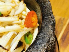 黑鸡枞焗白芹-敏珠拉姆藏餐·南京厨房(富春江东街店)