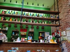 -香巴拉云南餐厅(华莱坞店)