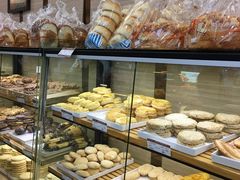 面包甜点陈列柜-长发西饼(临顿路店)
