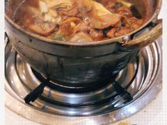 -渝君重庆火锅(嘉宾路店)