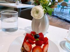 -潮一不贰·法式甜品·生日蛋糕·西式简餐(外滩店)