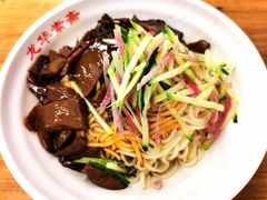 牛肝菌香椿拌面-龙华素斋(龙华路店)