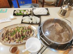 牛肋骨肉-通好吃潮家牛肉火锅店(张家边店)