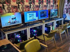 -玩坞轰趴馆·户外团建聚会主题生日派对馆(世豪广场店)