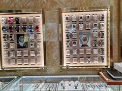 -亨得利名表服务中心(上海湾店)