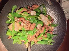 -洞庭土菜馆(易发广场店)