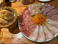 -羽深肉铺 Steak & Wine