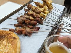 -清真磊磊烧烤老店(饮虎池街34号店)