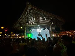 -FINNS Beach Club