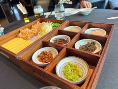 -鲁采LU STYLE(新天地店)