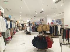 -优衣库(洛阳中州万达广场店)
