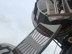 -影汇之星8字形摩天轮