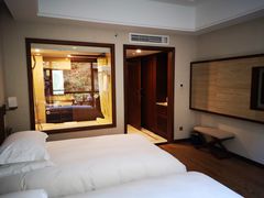 -天明山温泉大酒店