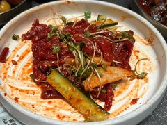 -草家酱蟹炭火烤肉店(珲春南路一店)